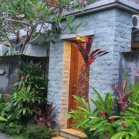 Ubud Diary Villa Exterior photo