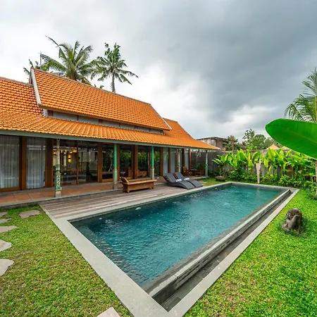 Ubud Diary Villa Exterior photo