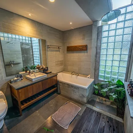 Ubud Diary Villa Exterior photo